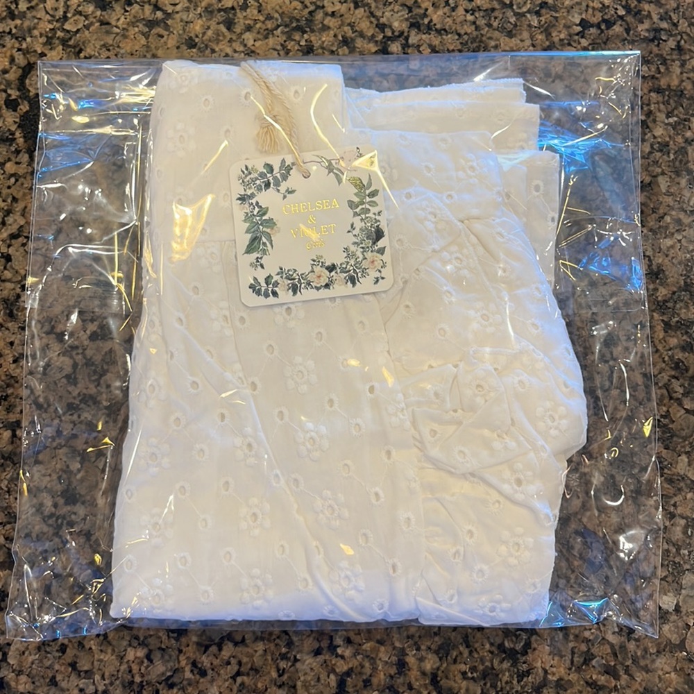 Chelsea & Violet white asymmetric eyelet dress. Size 4T - Picture 16 of 16